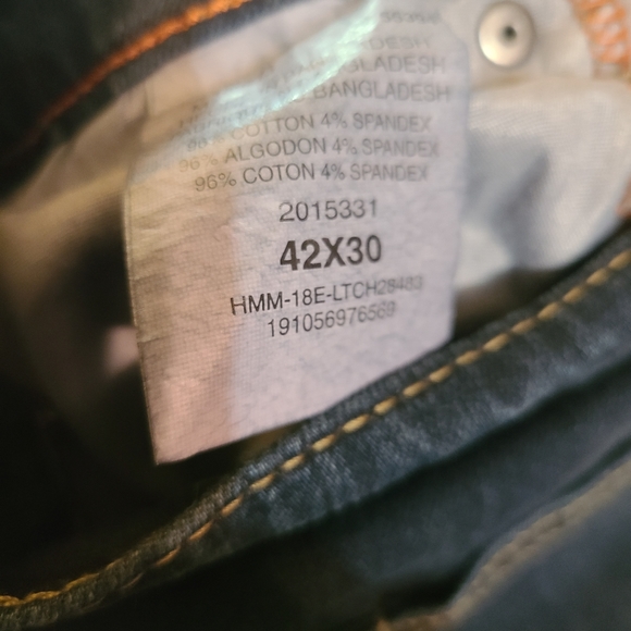 Lee Regular Fit Tapered Leg Medium Wash 42x30 Jean - Picture 2 of 5